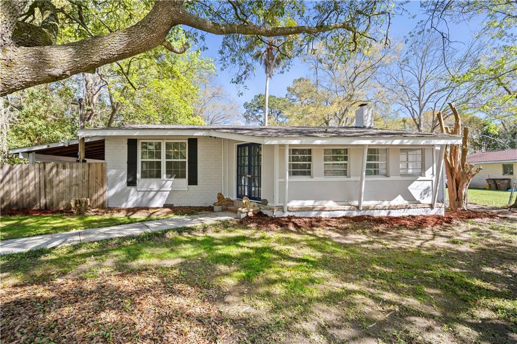 2214 S Hillwood Dr